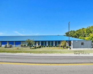 Photo 2 of Extra Space Storage - 4822 Mann Road, Indianapolis, IN
