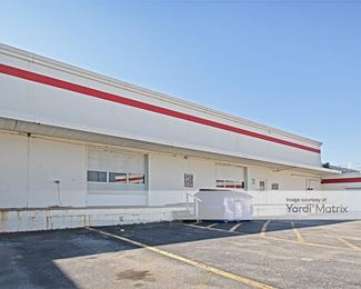 Photo 3 of Store It Indy - 4530 North Keystone Avenue, Indianapolis, IN