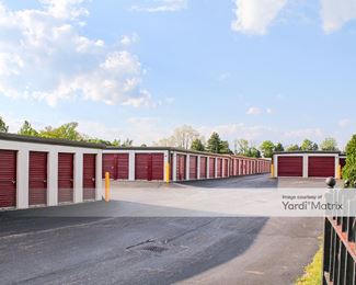 Photo 2 of Storage Inns of America - 6400 Bigger Road, Centerville, OH