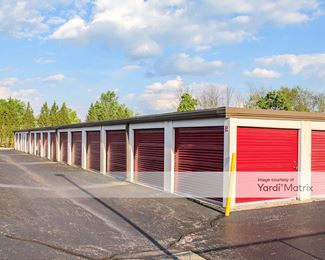 Photo 6 of Storage Inns of America - 6400 Bigger Road, Centerville, OH
