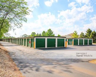 Photo 3 of Storage Inns of America - 5285 Cobblegate Drive, Moraine, OH