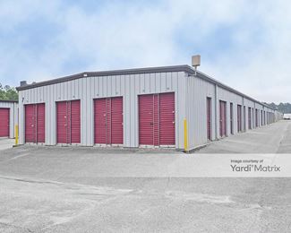 Photo 4 of Chavers Storage - 3334 Highway 77, Panama City, FL