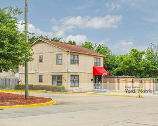 Photo 1 of iStorage - 915 Key Street, Macon, GA