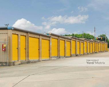 Storage Units for Rent available at 915 Key Street, Macon, GA 31204