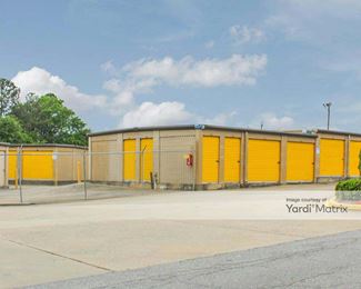 Photo 3 of iStorage - 915 Key Street, Macon, GA