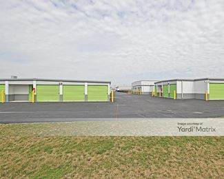 Photo 4 of Extra Space Storage - 8040 Georgetown Road, Indianapolis, IN