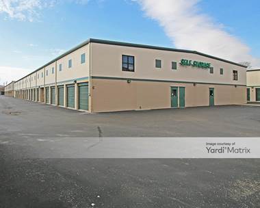 Storage Units for Rent available at 8802 Evergreen Avenue, Indianapolis, IN 46240