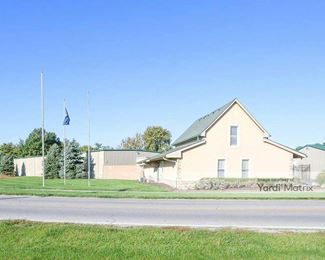 Photo 2 of StorageMart - 13111 Marilyn Road, Fishers, IN