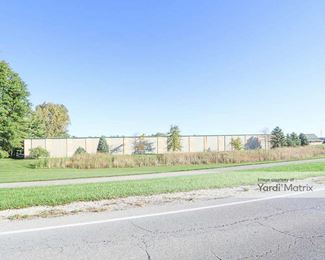 Photo 4 of StorageMart - 13111 Marilyn Road, Fishers, IN