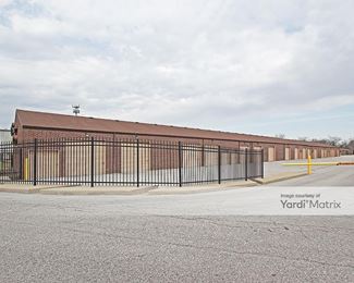 Photo 5 of U-Stor Self Storage - 3740 Kentucky Avenue, Indianapolis, IN