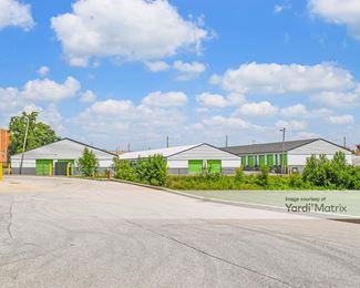 Photo 3 of Extra Space Storage - 355 Fry Road, Greenwood, IN