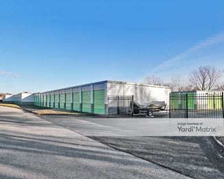 Photo 2 of Extra Space Storage - 8002 Warwick Avenue, Louisville, KY