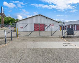Photo 3 of Stow Away Self Storage - 4200 Ironwood Drive, Coopersville, MI