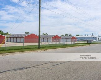 Photo 5 of Lewis Mini Storage - 195 Lovejoy Street, South Haven, MI