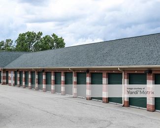 Photo 3 of National Storage - 4000 Alpine Avenue NW, Comstock Park, MI
