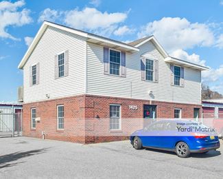 Photo 3 of Gezon Self Storage - 1425 Gezon Pkwy SW, Wyoming, MI