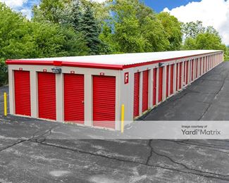 Photo 4 of Storage Rentals of America - 3718 Alpine Avenue NW, Comstock Park, MI
