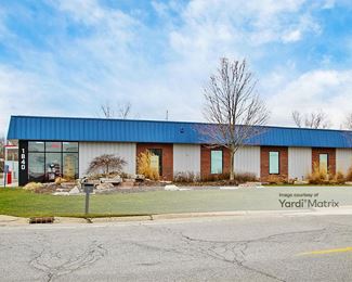 Photo 2 of National Storage - 1840 Oak Industrial Drive NE, Grand Rapids, MI
