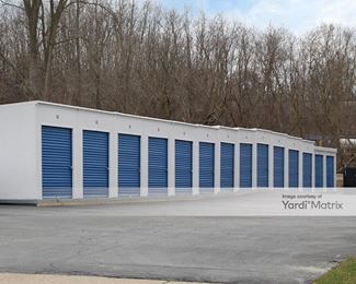 Photo 3 of National Storage - 1840 Oak Industrial Drive NE, Grand Rapids, MI