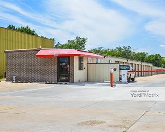 Photo 1 of Andover Storage - 2009 North Andover Road, Andover, KS