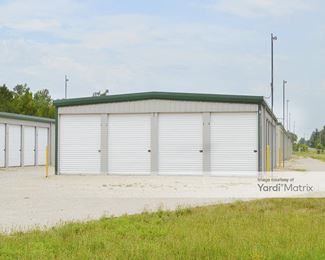 Photo 2 of Hutchinson Self Storage - 801 Hendricks Street, Hutchinson, KS