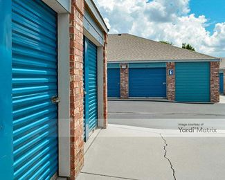 Photo 4 of Public Storage - 8631 West 21st, Wichita, KS