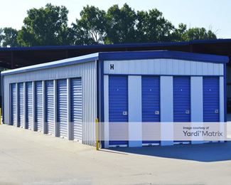 Photo 1 of Maxsecure Storage - 3360 South Hydraulic, Wichita, KS