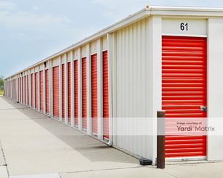 Photo 2 of P Q Storage - 1008 West 30th Avenue, Hutchinson, KS
