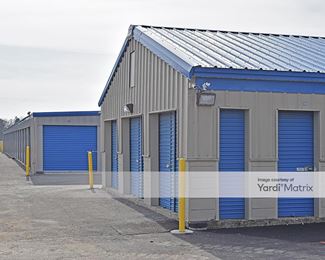 Photo 4 of Extra Space Storage - 7715 East 42nd Street, Indianapolis , IN