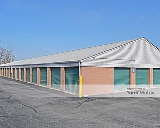 Photo 4 of Extra Space Storage - 739 U.S. 31 South, Greenwood, IN