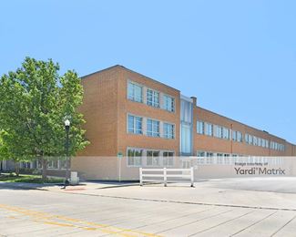Photo 2 of Storage of America - 1201 East 5th Street, Anderson, IN