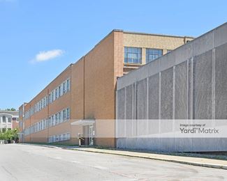 Photo 3 of Storage of America - 1201 East 5th Street, Anderson, IN