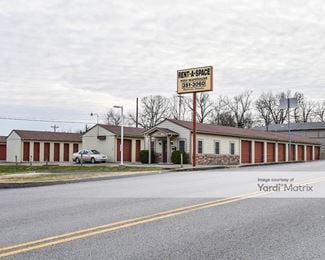 Photo 1 of Rent-A-Space Mini Warehouse - 126 East Vine, Radcliff, KY