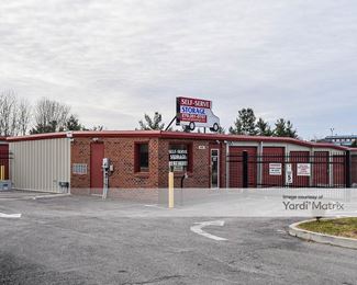 Photo 2 of SecurCare Self Storage - 1295 South Dixie Blvd, Radcliff, KY
