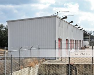Photo 3 of Lock N Roll Storage - 1501 Earl Rudder Fwy, College Station, TX