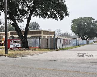 Photo 3 of SecurCare Self Storage - 2306 South College Avenue, Bryan, TX