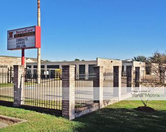 Photo 4 of SecurCare Self Storage - 3007 Longmire Drive, College Station, TX