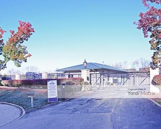 Photo 4 of E-Z Storage - 810 Tumbull Drive, Pittsburgh, PA