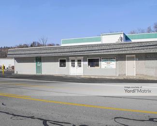 Photo 3 of Shannon Storage - 1100 Sleepy Hollow Road, Pittsburgh, PA