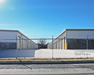 Photo 3 of Rite Space Storage - 604 Sun Valley Blvd, Hewitt, TX