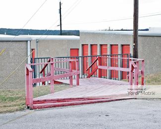 Photo 4 of My Garage Self Storage - 930 West Hwy 190, Copperas Cove, TX