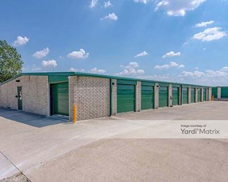 Photo 6 of Ideal Self Storage - 425 South Hwy 36, Gatesville, TX