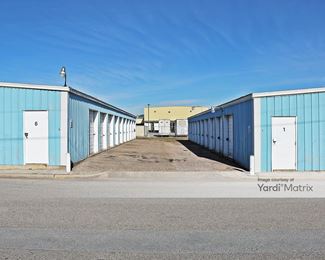 Photo 2 of Griffin Place Storage - 216 Deb Avenue, Waco, TX