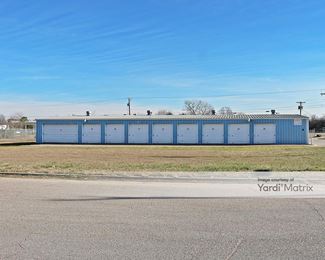 Photo 3 of Griffin Place Storage - 216 Deb Avenue, Waco, TX
