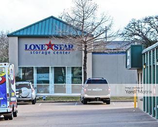 Photo 4 of Morningstar Storage - 1079 North Earl Rudder Fwy, Bryan, TX
