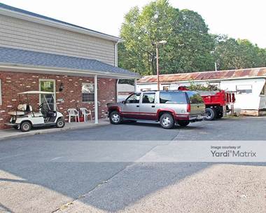 Storage Units for Rent available at 1400 New Britain Avenue, Farmington, CT 06403