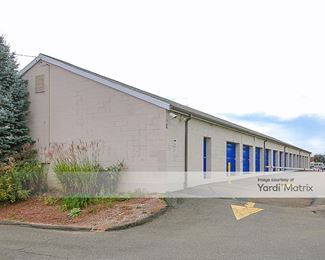 Photo 4 of Bolt Storage - 2755 State Street, Hamden, CT