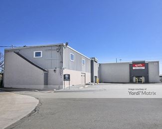 Photo 3 of StoragePRO Self Storage of Bridgeport - 1488 Barnum Avenue, Bridgeport, CT