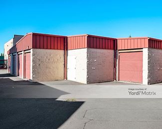 Photo 4 of Budget Rent-A-Space - 3300 River Road North, Keizer, OR