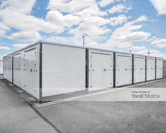 Photo 4 of Northwest Self Storage - 535 South Pacific Hwy, Woodburn, OR